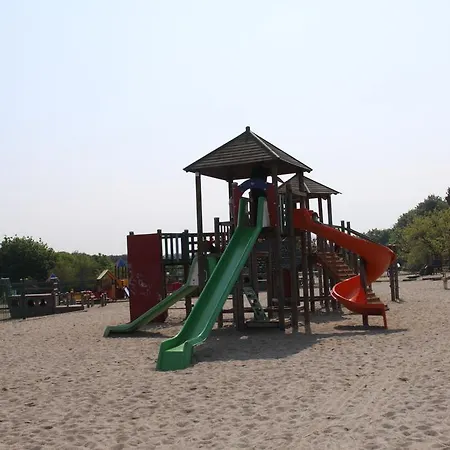 公寓 Kapitanski Do 6 Osob-25 Min Od Plazy 格但斯克